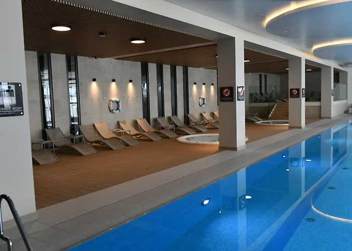 D013 Polanki Aqua 公寓