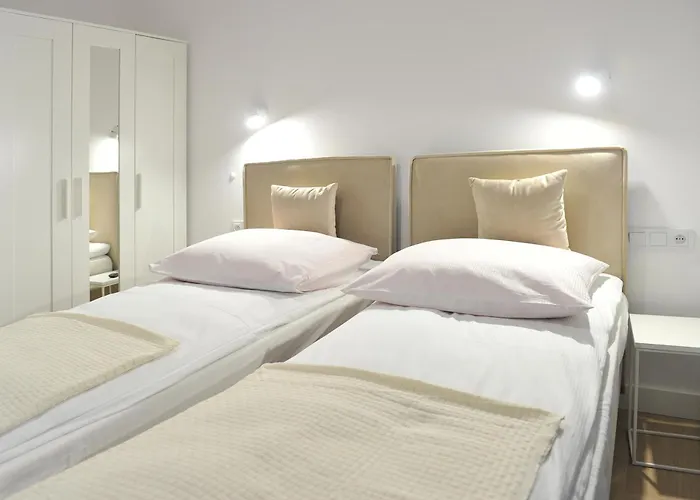 D013 Polanki Aqua 科沃布热格